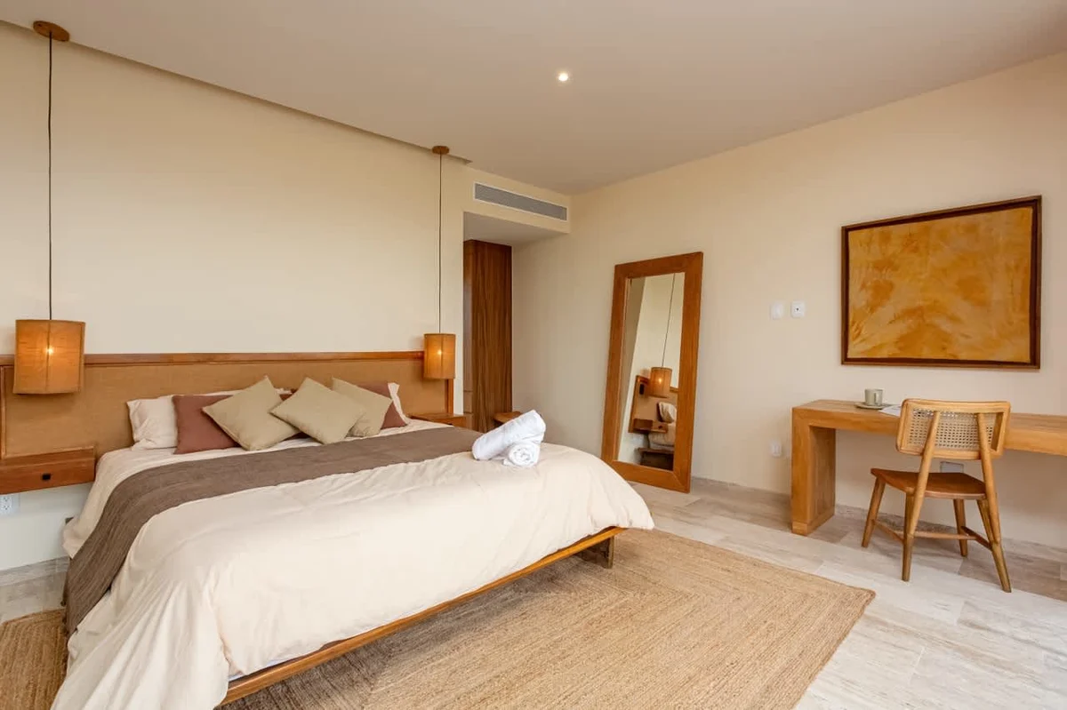 Bedroom 3 image 1