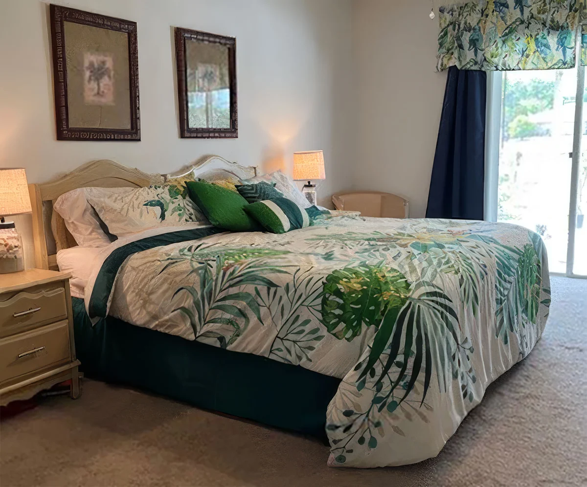 Bedroom 1 image 1