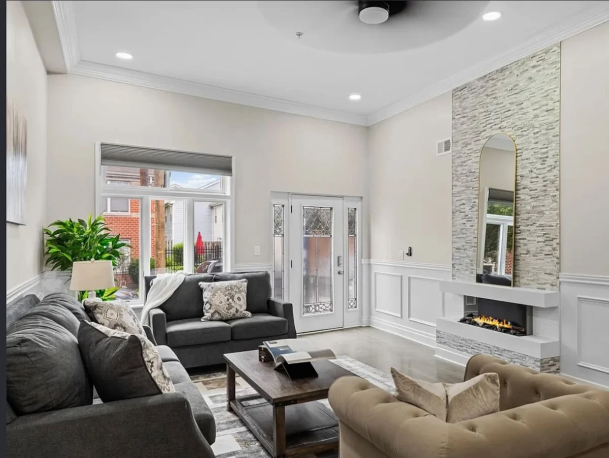 Home in Philadelphia property photo 5