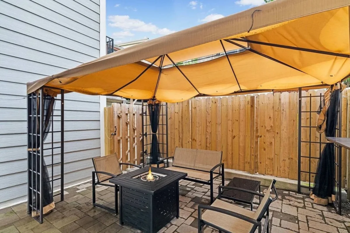 Home in Philadelphia property photo 3