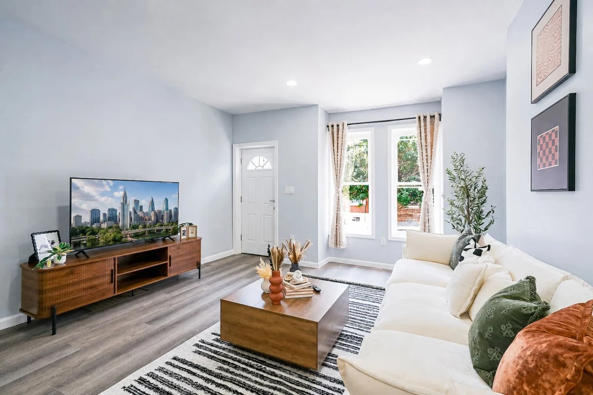 Home in Philadelphia property photo 2