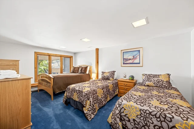 Bedroom 3 image 1