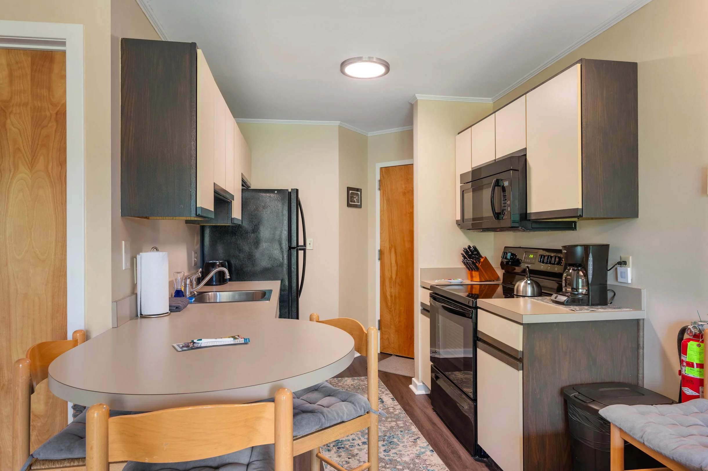 Condo in New York property photo 3