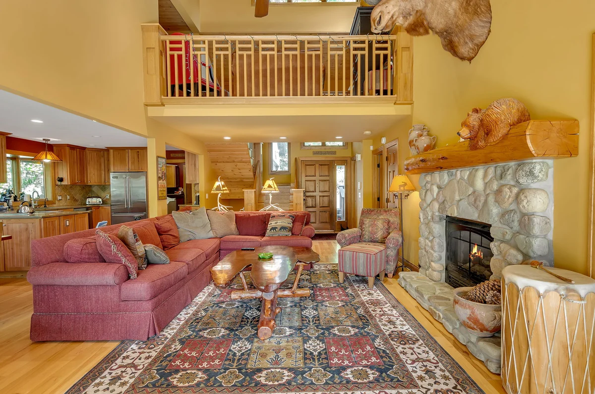 Property in New York property photo 2