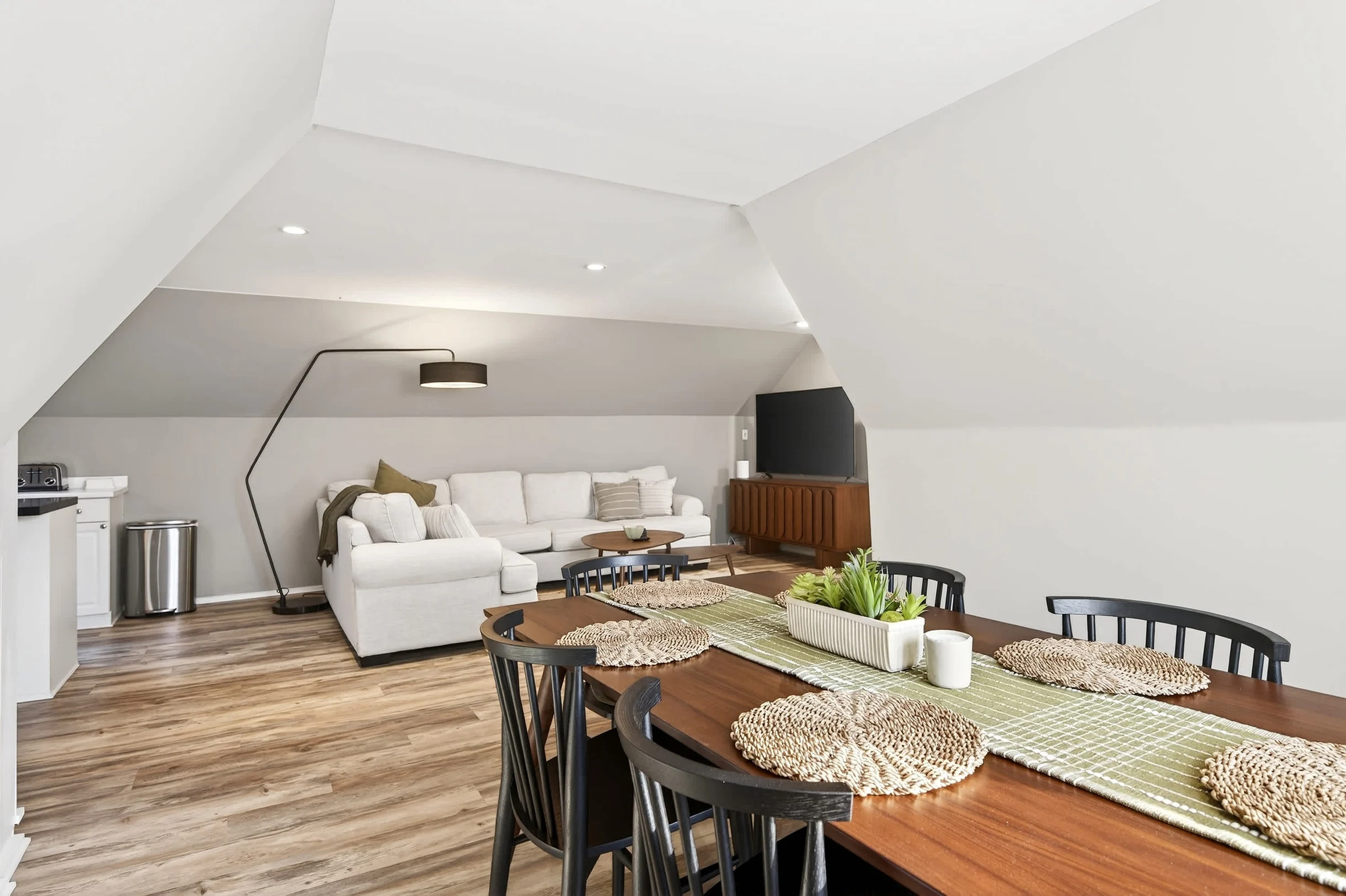 Apartment in Great Valley property photo 3