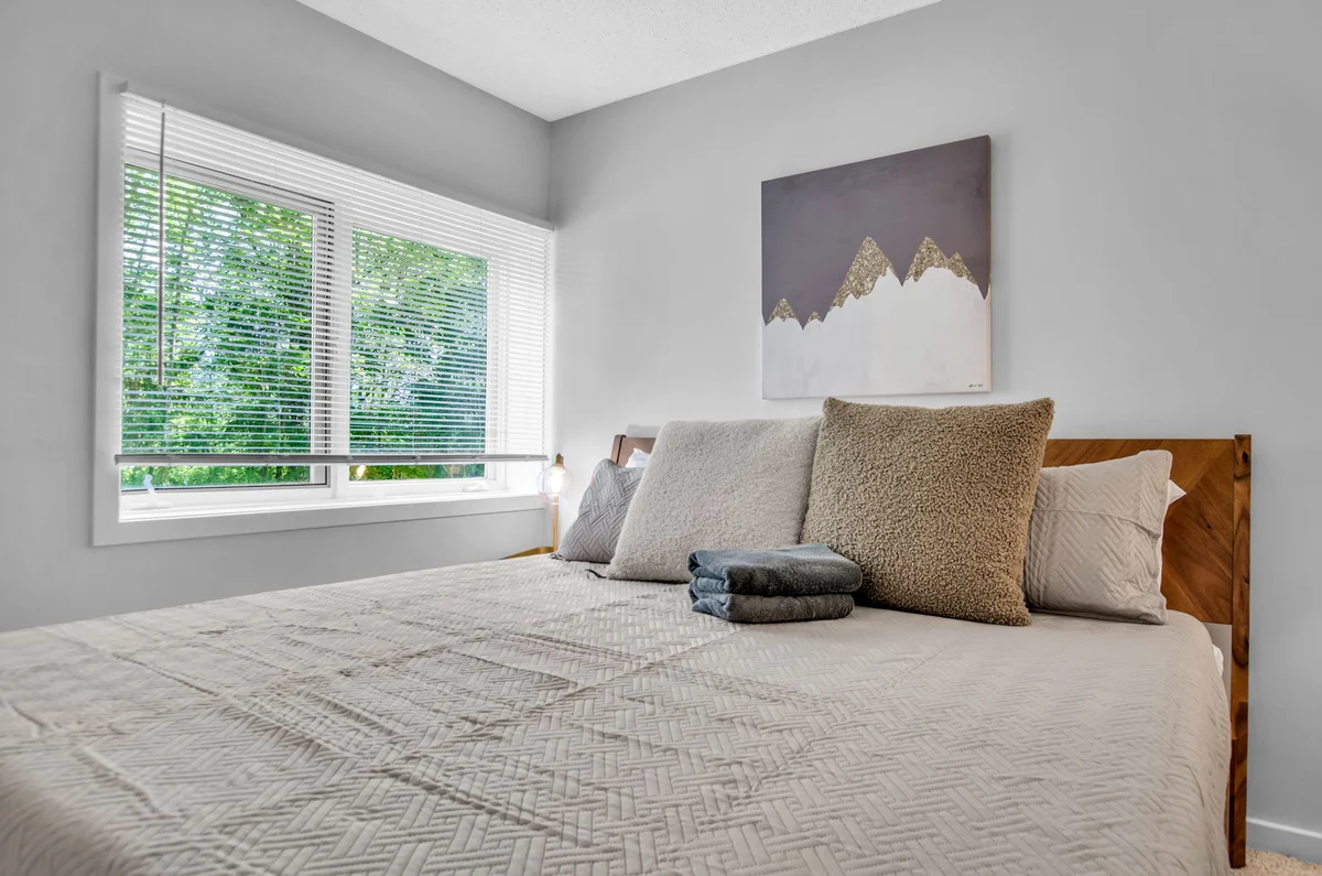 Condo in New York property photo 2