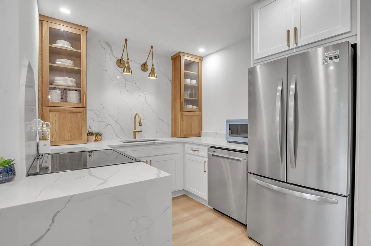 Condo in New York property photo 2