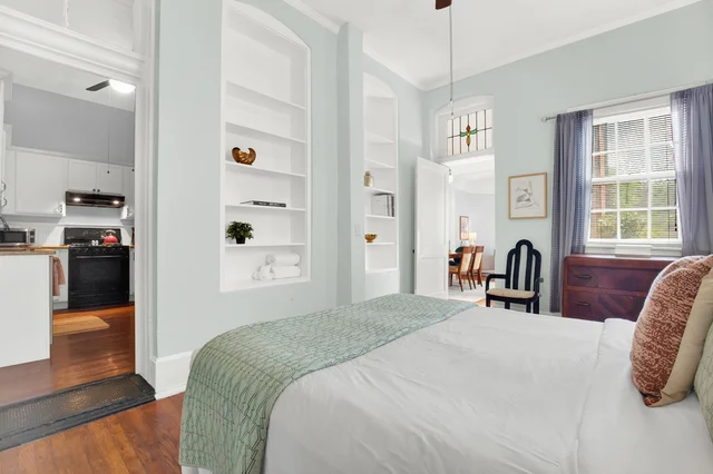 Bedroom 1 image 1