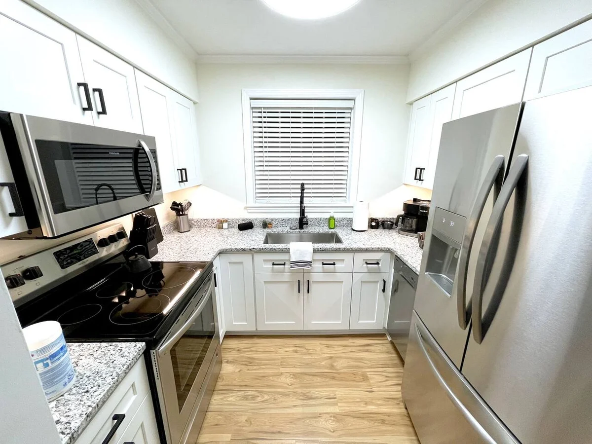 Home in Savannah property photo 5