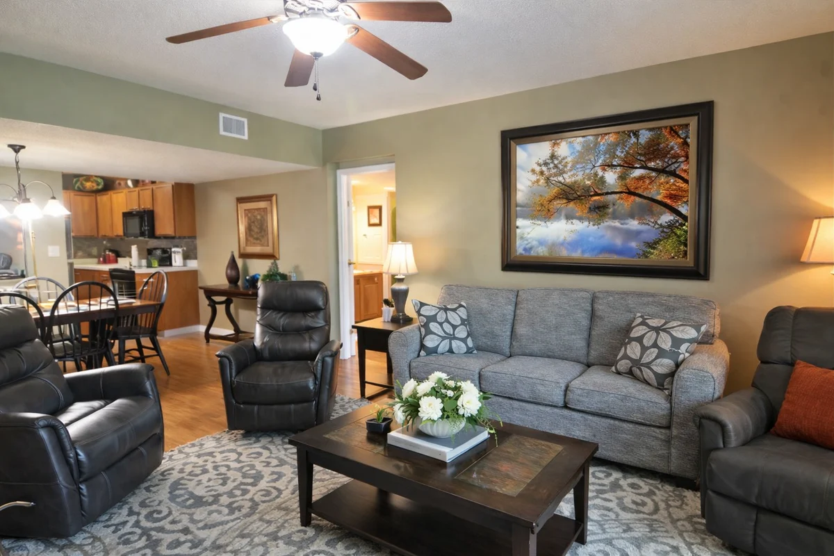 Condo in Pigeon Forge property photo 3