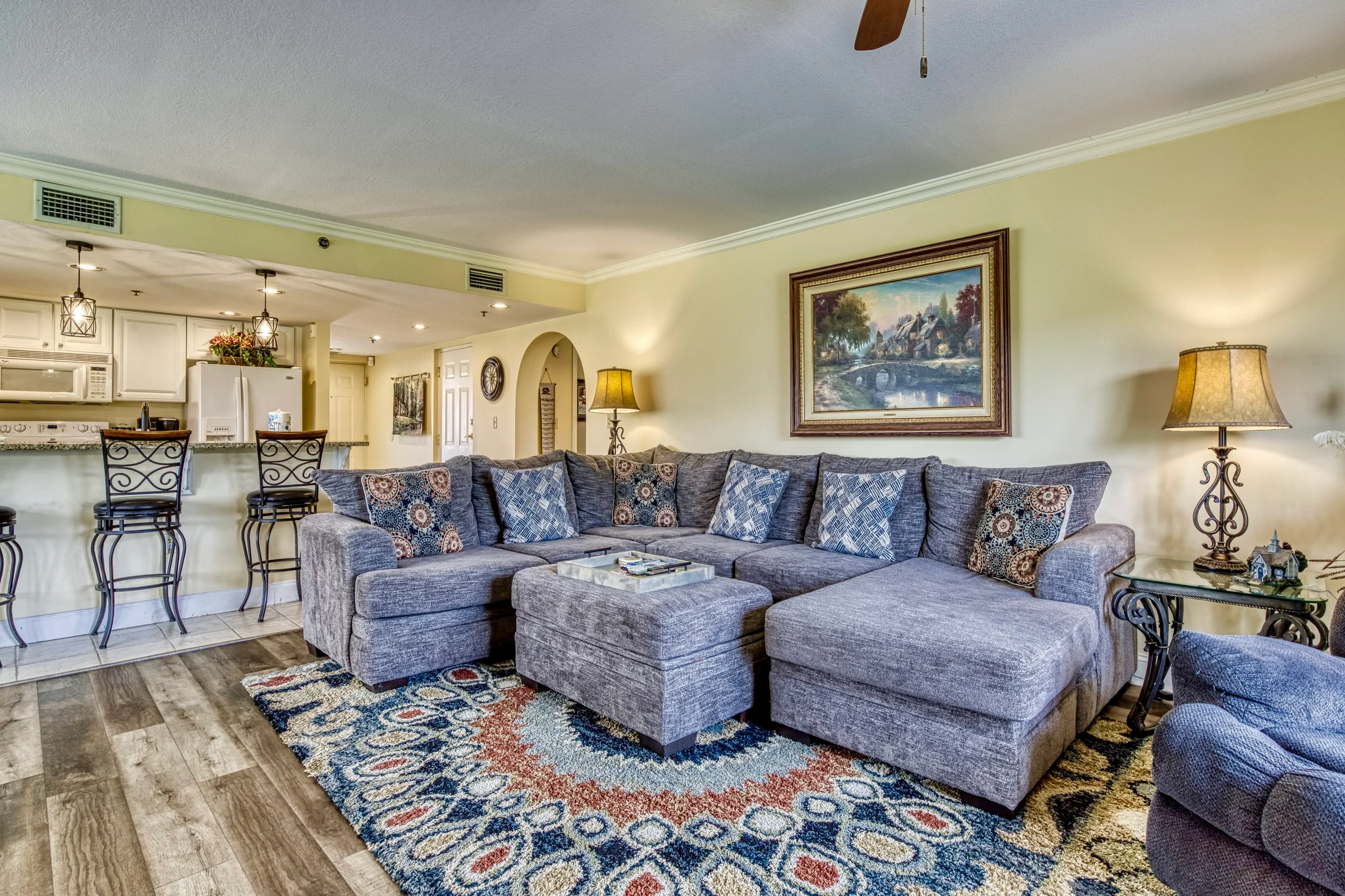 Condo in Pigeon Forge property photo 3
