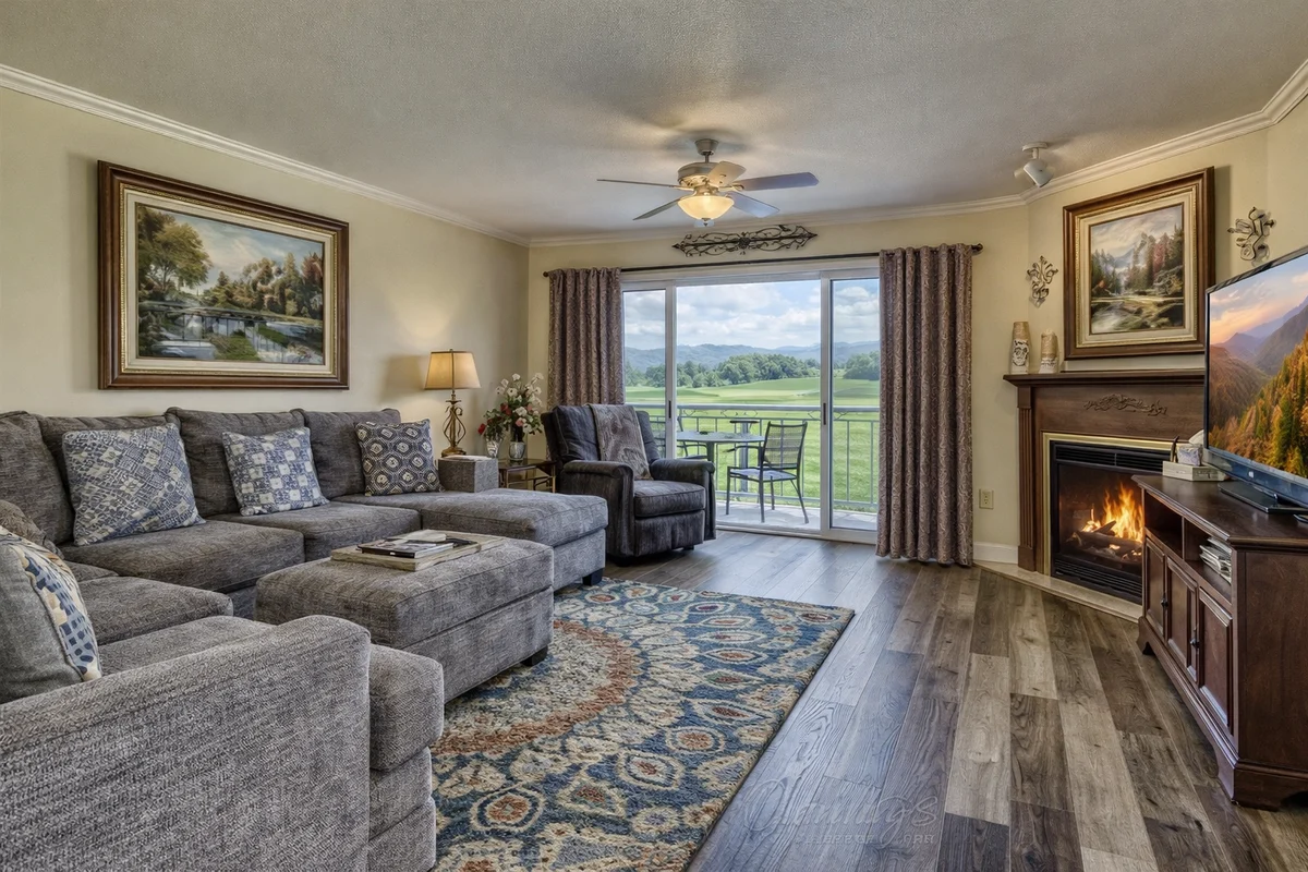 Condo in Pigeon Forge property photo 4