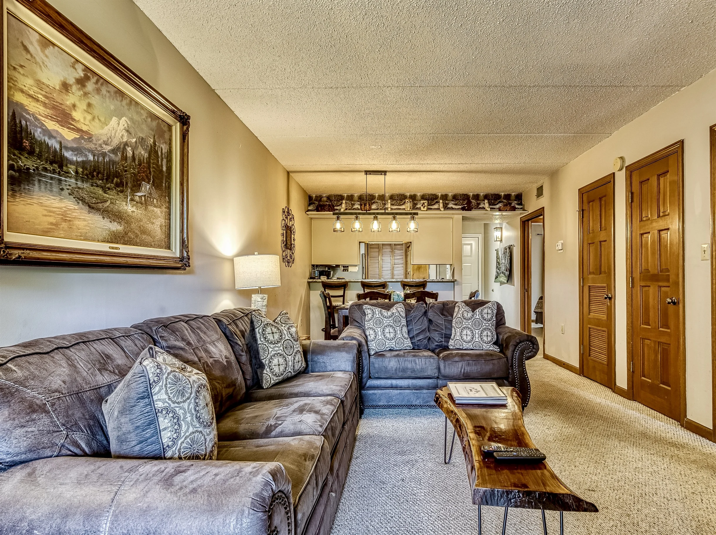 Condo in Gatlinburg property photo 5