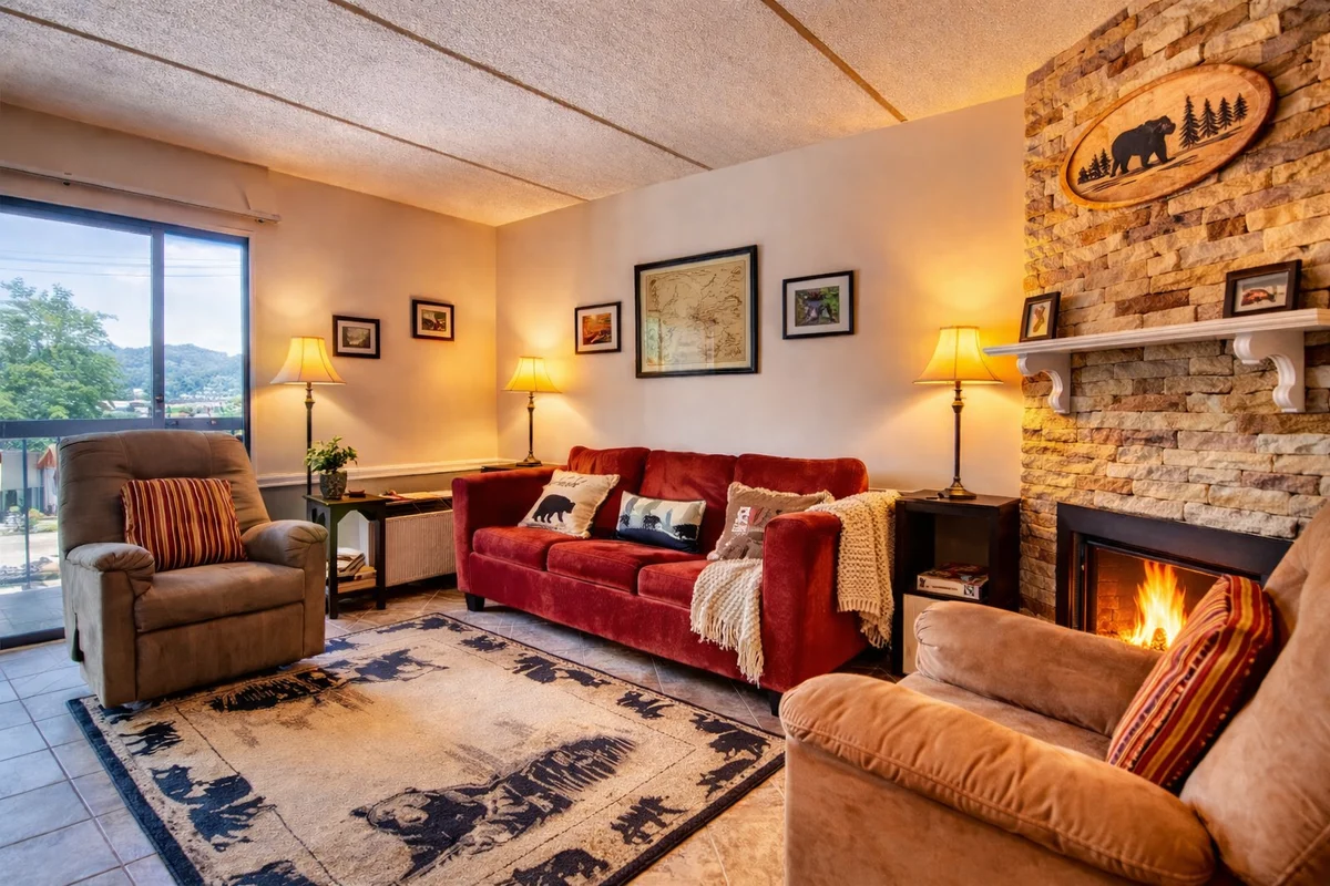 Condo in Gatlinburg property photo 3