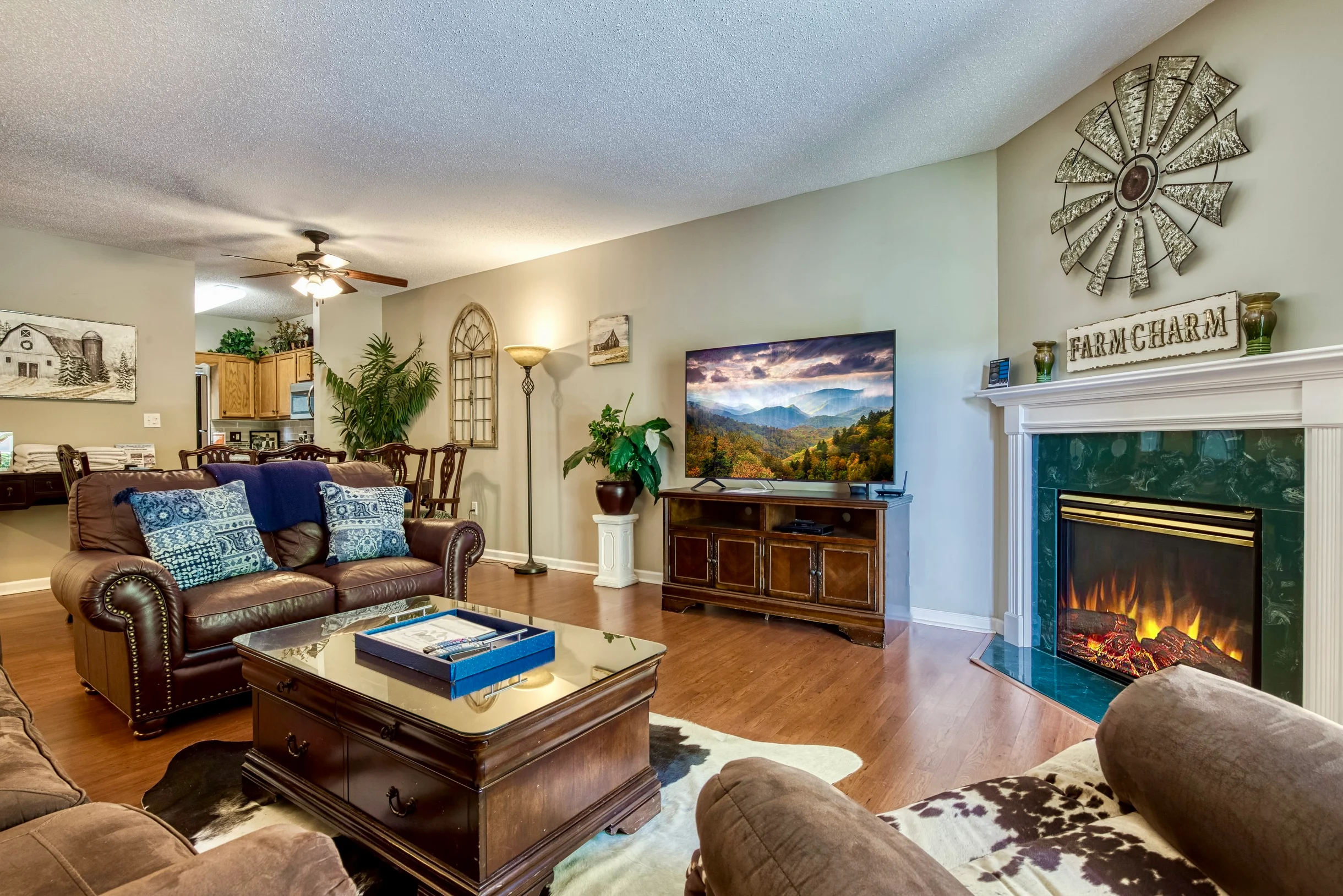 Condo in Pigeon Forge property photo 4