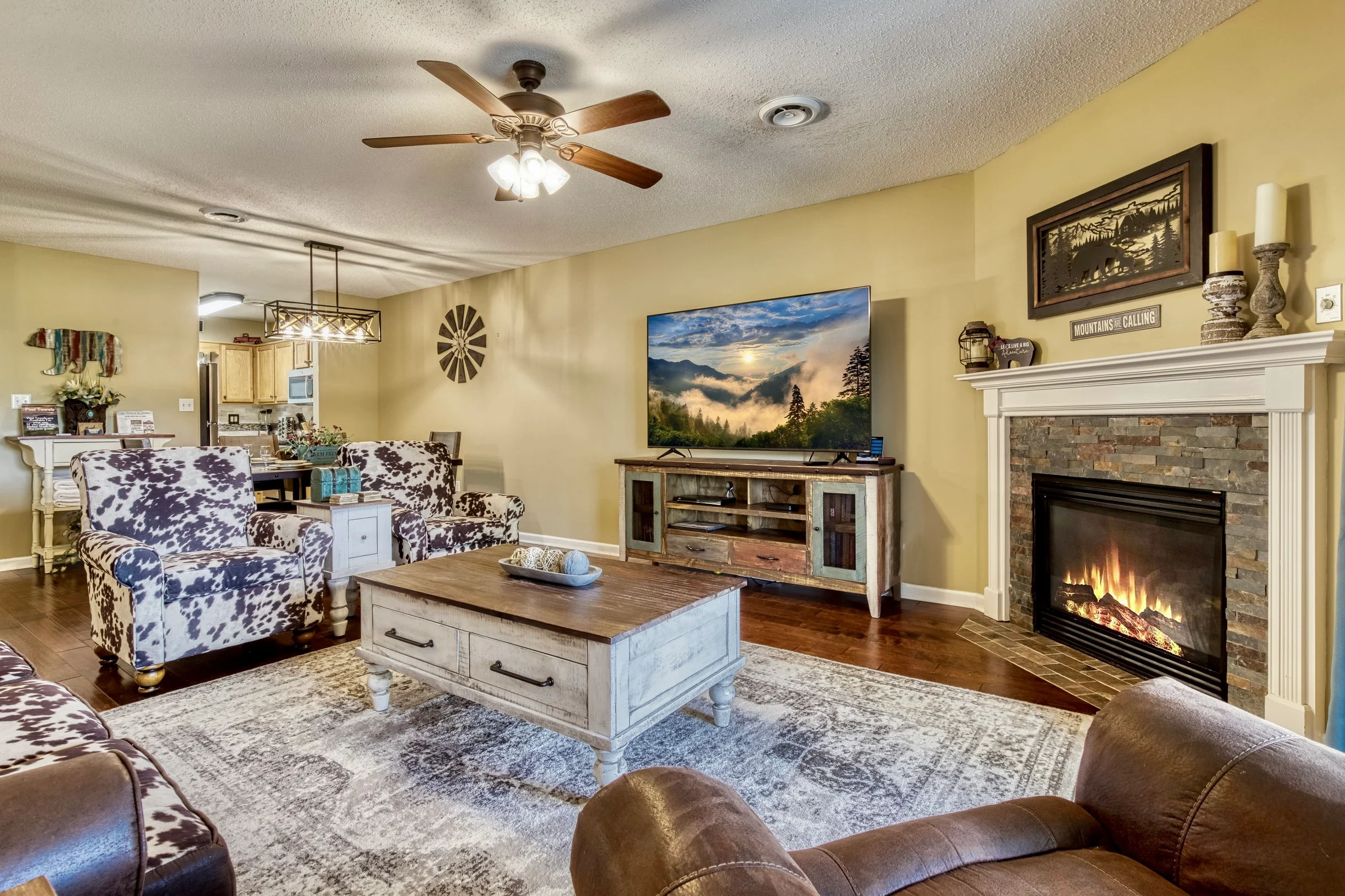 Condo in Pigeon Forge property photo 1