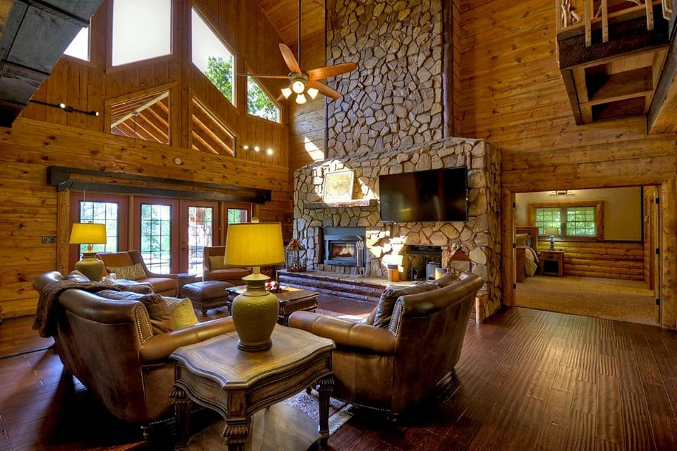 Property in Blue Ridge property photo 3