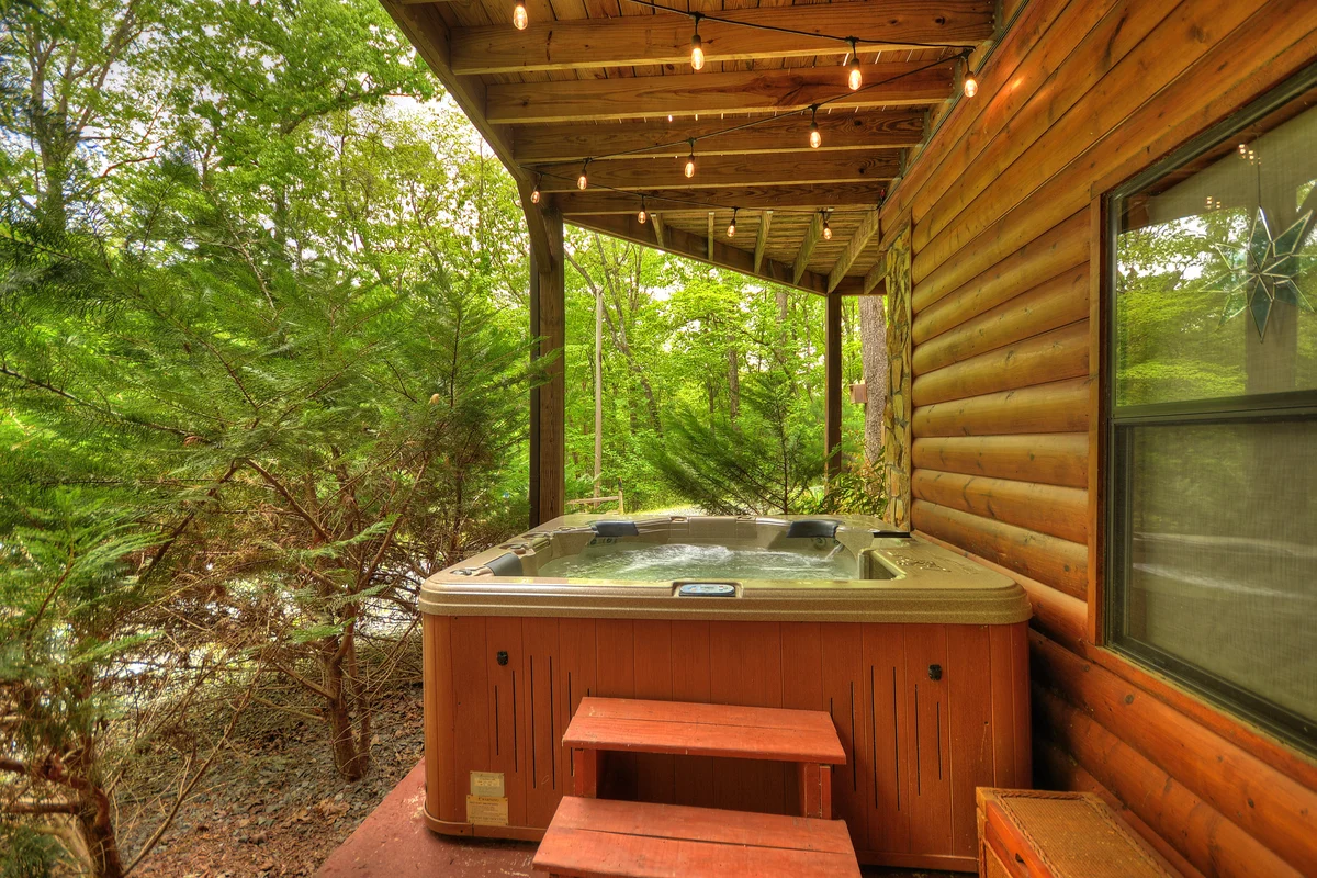 Sweetwater Escape, Hot Tub, Creek Access property photo 3