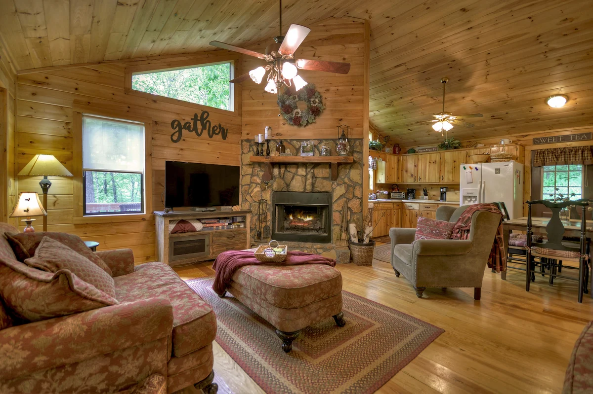 Sweetwater Escape, Hot Tub, Creek Access property photo 5