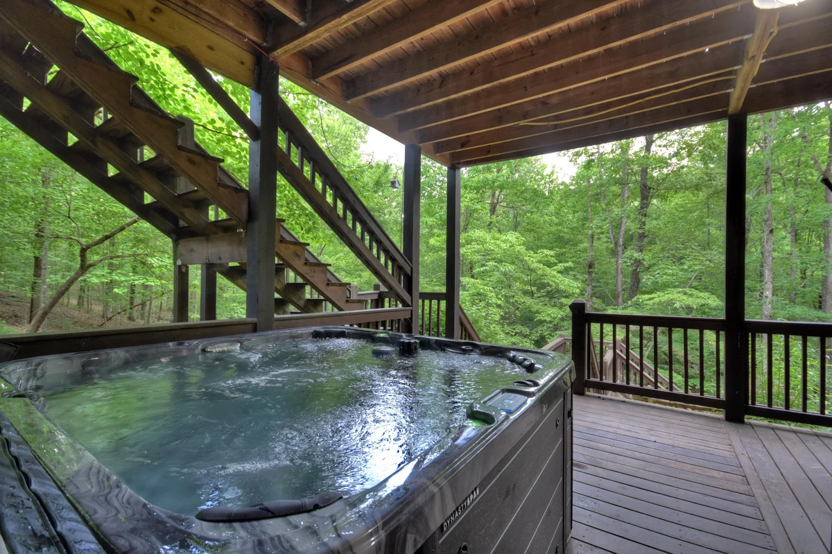 Stokes Haven, Pet Friendly, Hot Tub, Creek property photo 3