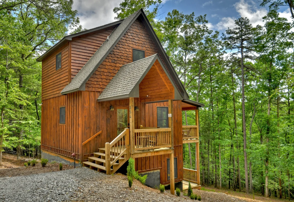 Hoot Owl Cottage-Fire Pit, Hot Tub, Charcoal Grill property photo 1