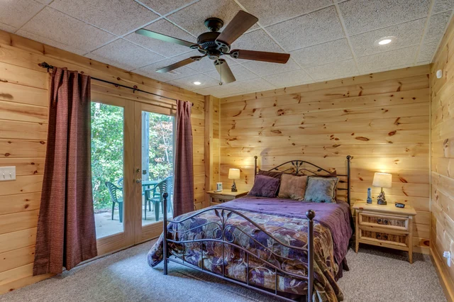 Bedroom 3 image 1
