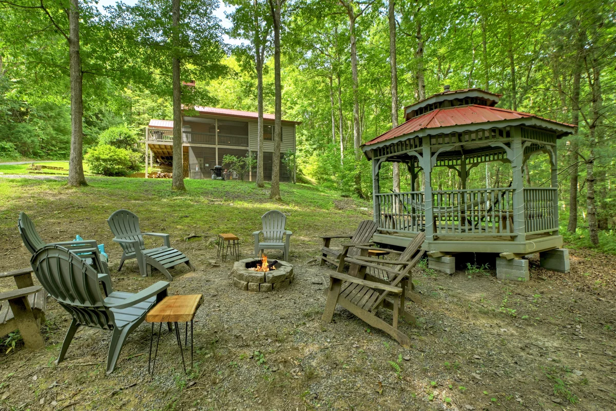 Serenity Creek, Pet Friendly, Hot Tub, Fire Pit property photo 3