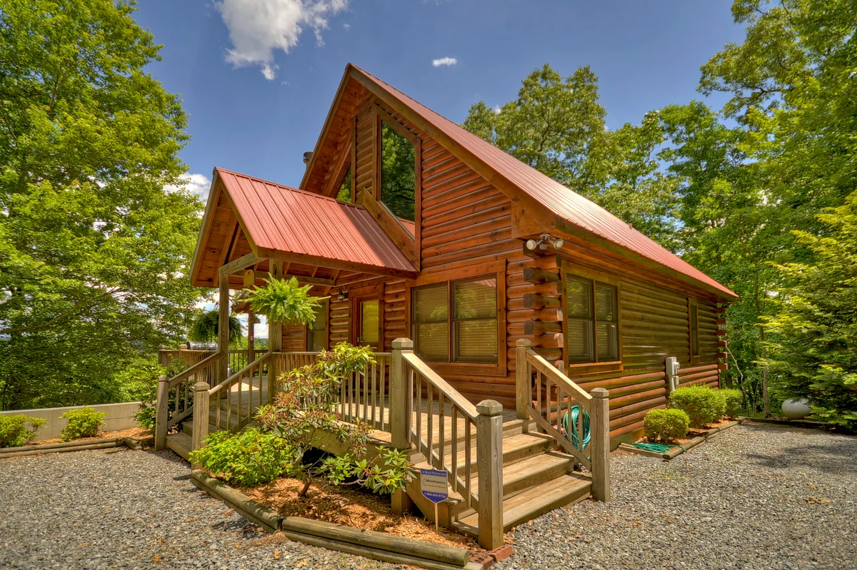 Bear Ridge Hideaway, Hot Tub, Pool Table, MTN View property photo 1