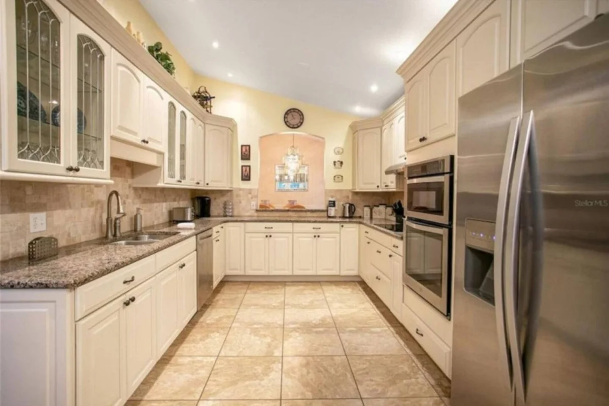 Home in Kissimmee property photo 4