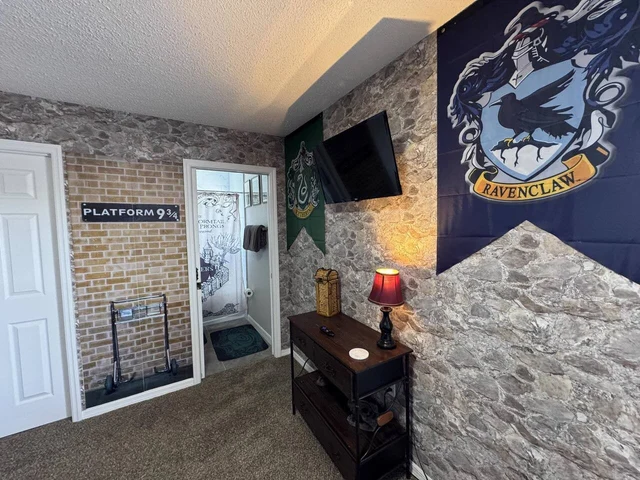 Bedroom 3 image 1