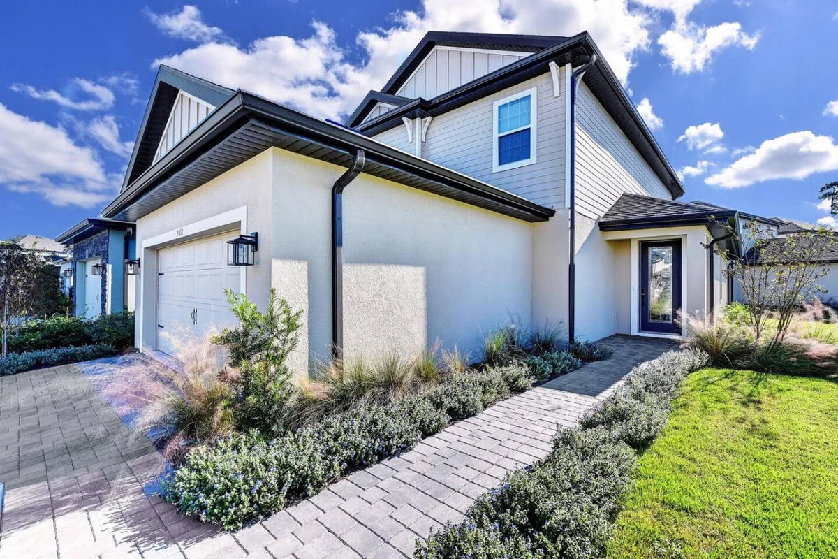 Home in Kissimmee property photo 2
