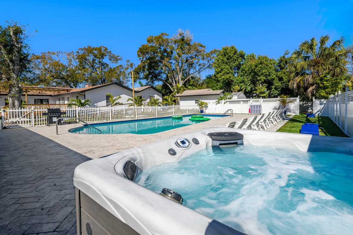 Home in Clearwater property photo 2