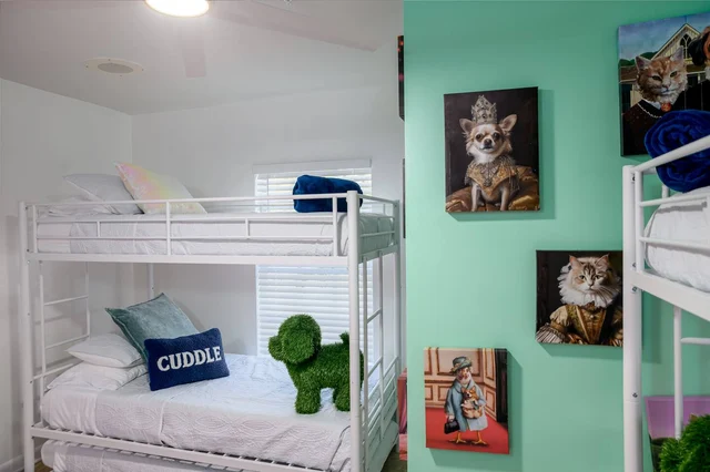 Bedroom 20 image 1