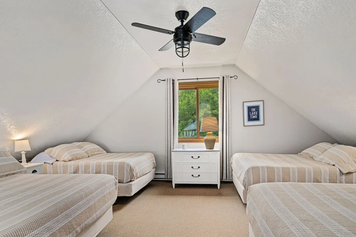 Bedroom 1 image 1