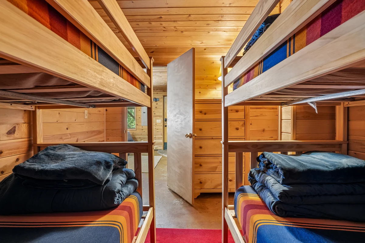 Upstairs Bedroom image 1