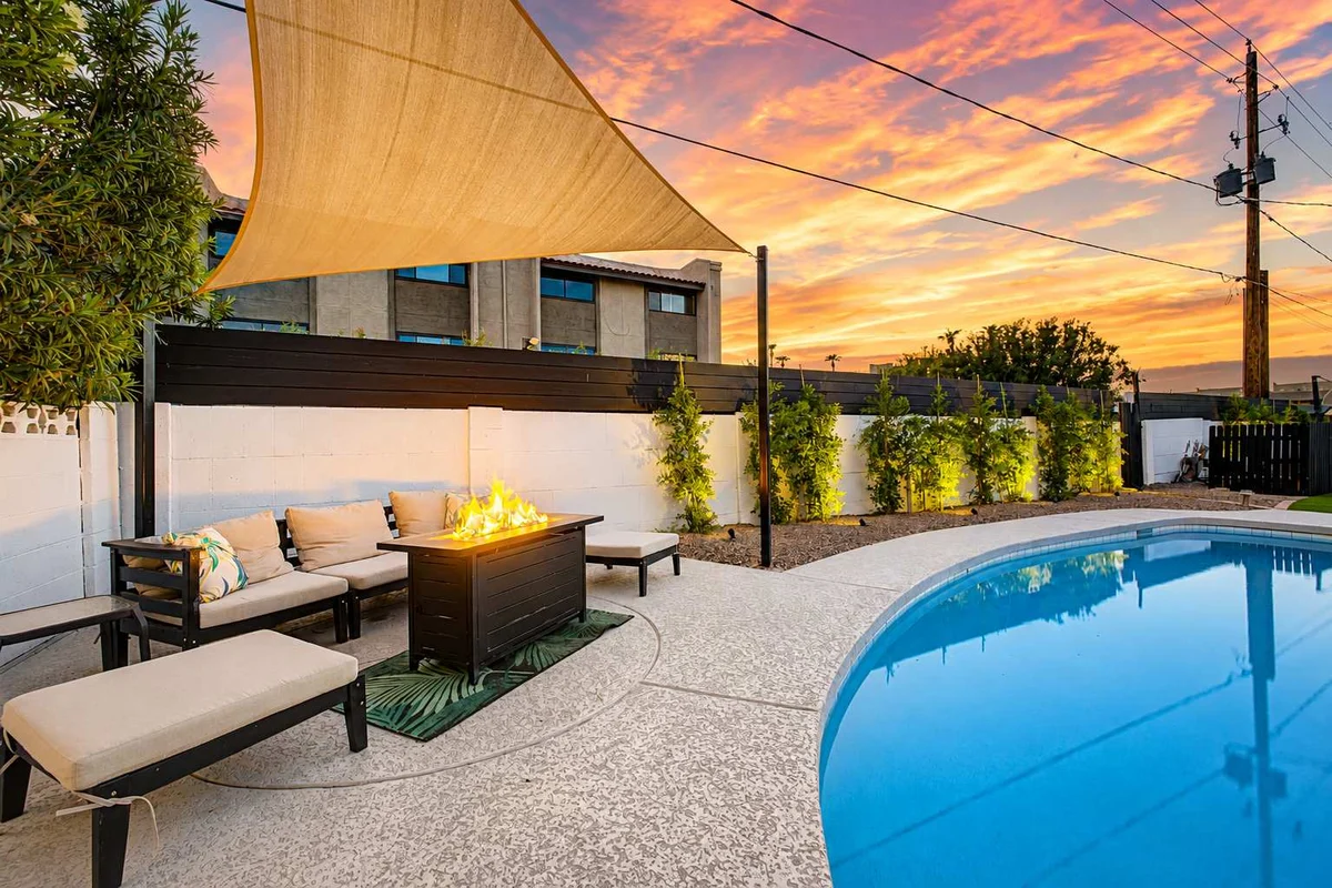 Home in Scottsdale property photo 4