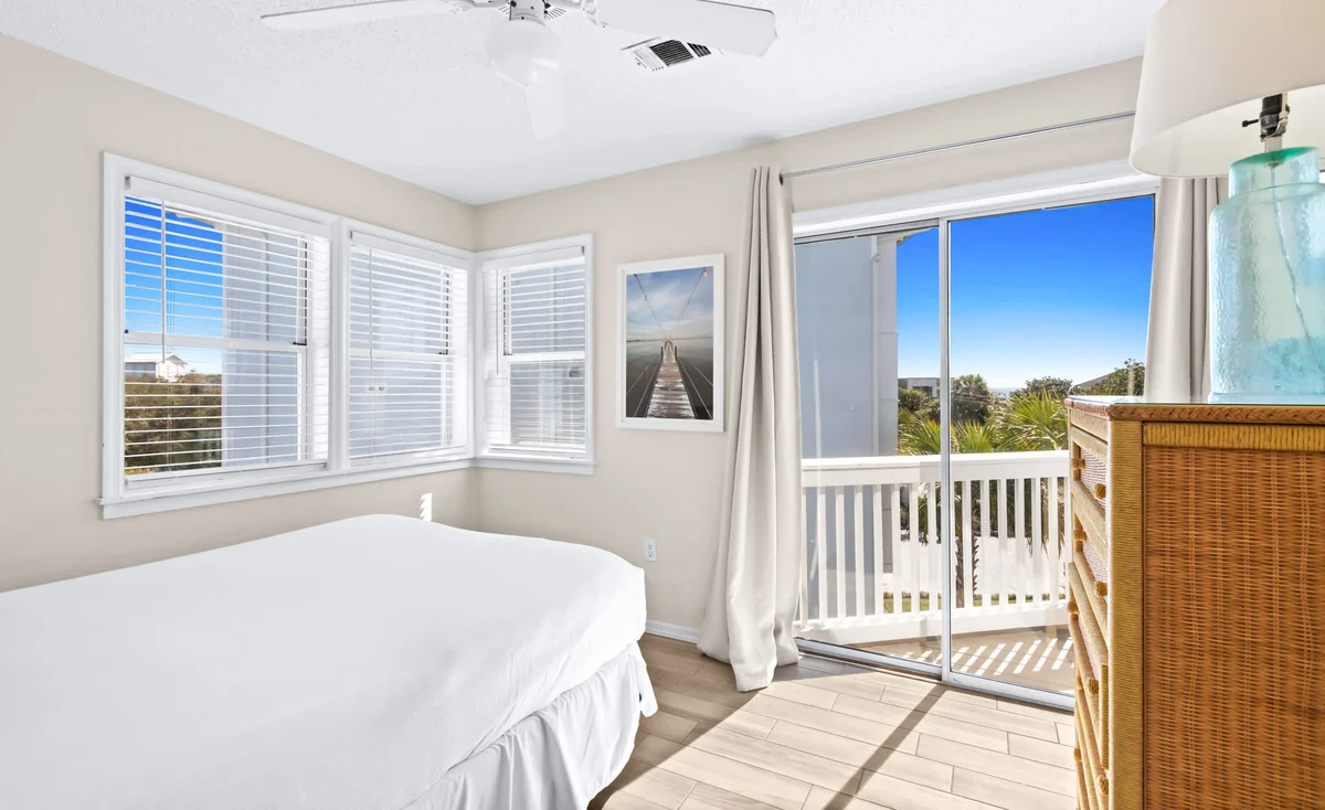 Bedroom image 1