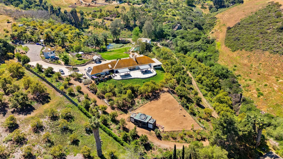 Property in Bonsall property photo 2