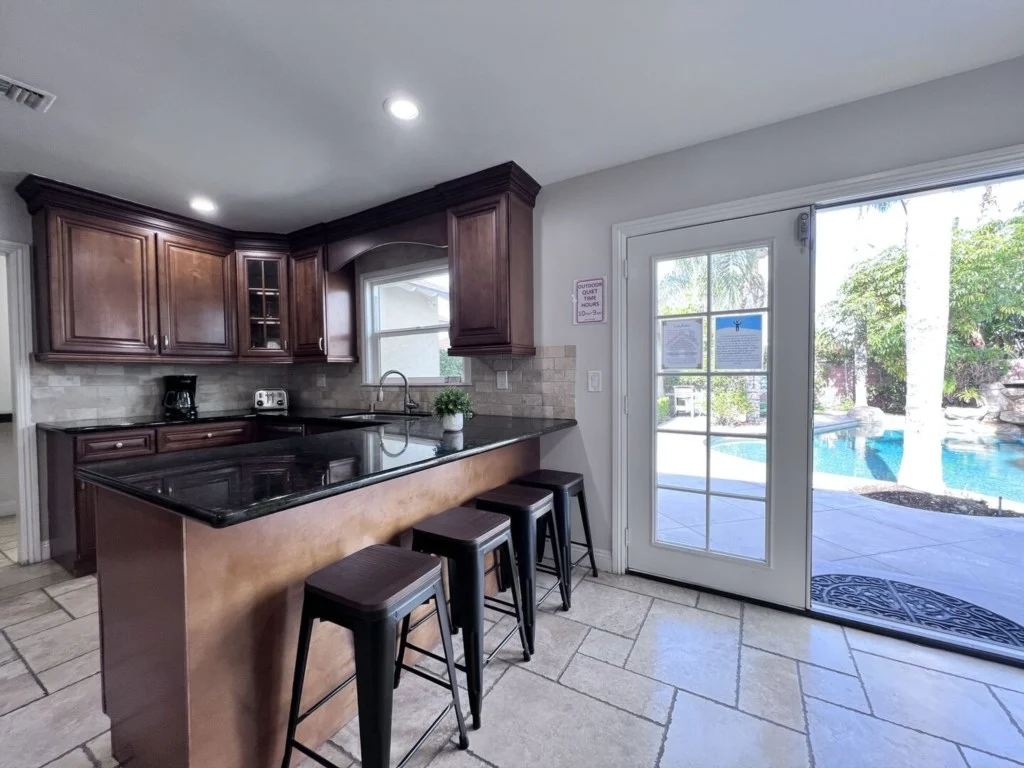Home in Anaheim property photo 5
