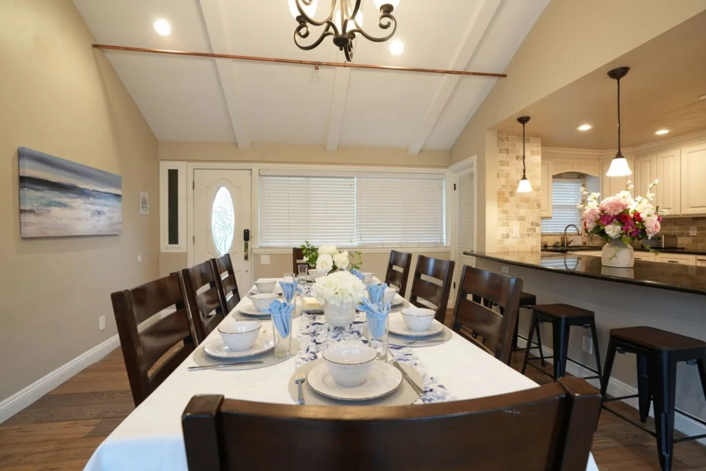 Home in Anaheim property photo 3