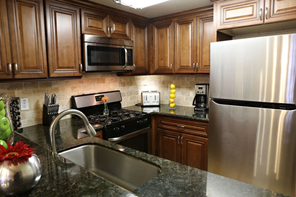 Condo in Anaheim property photo 3