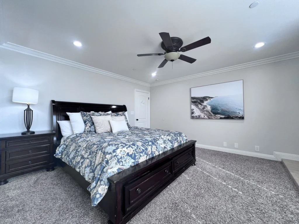 Home in Anaheim property photo 4