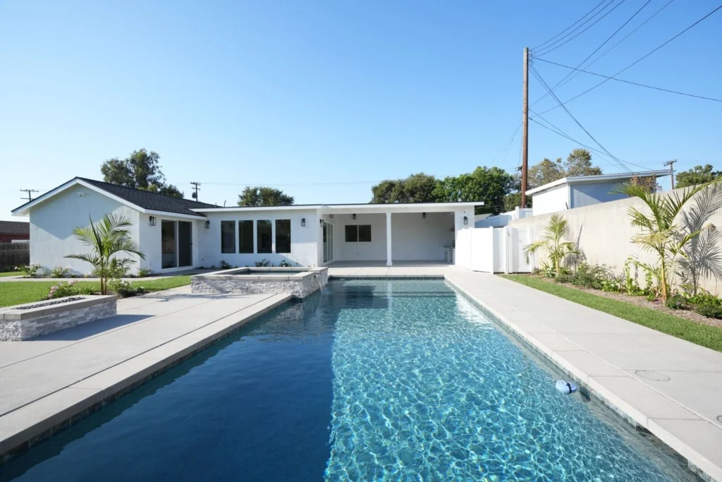 Home in Orange property photo 2