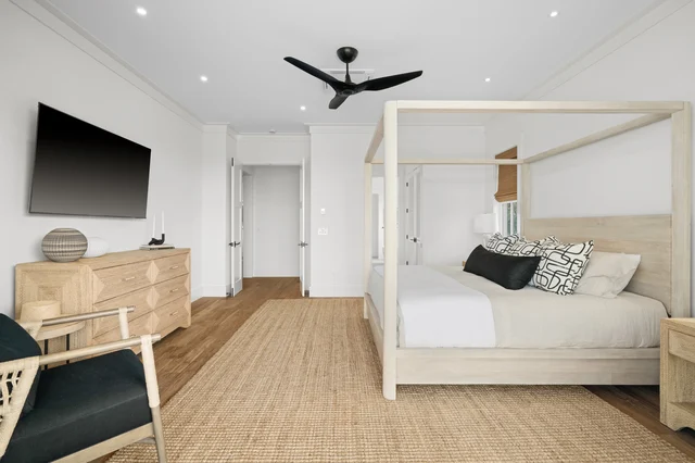 Guest Bedroom 5 image 1