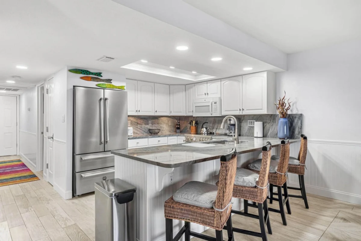 Home in Indian Shores property photo 3