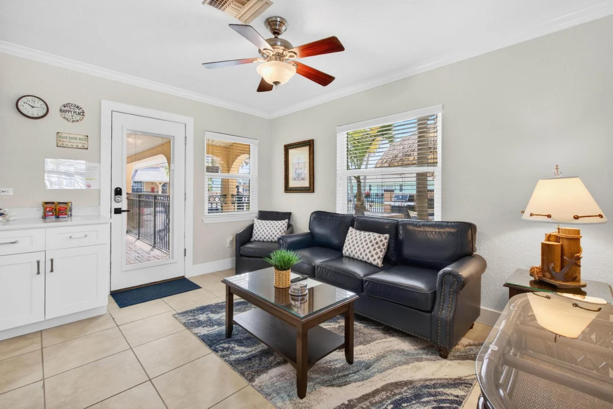 Home in Redington Shores property photo 2