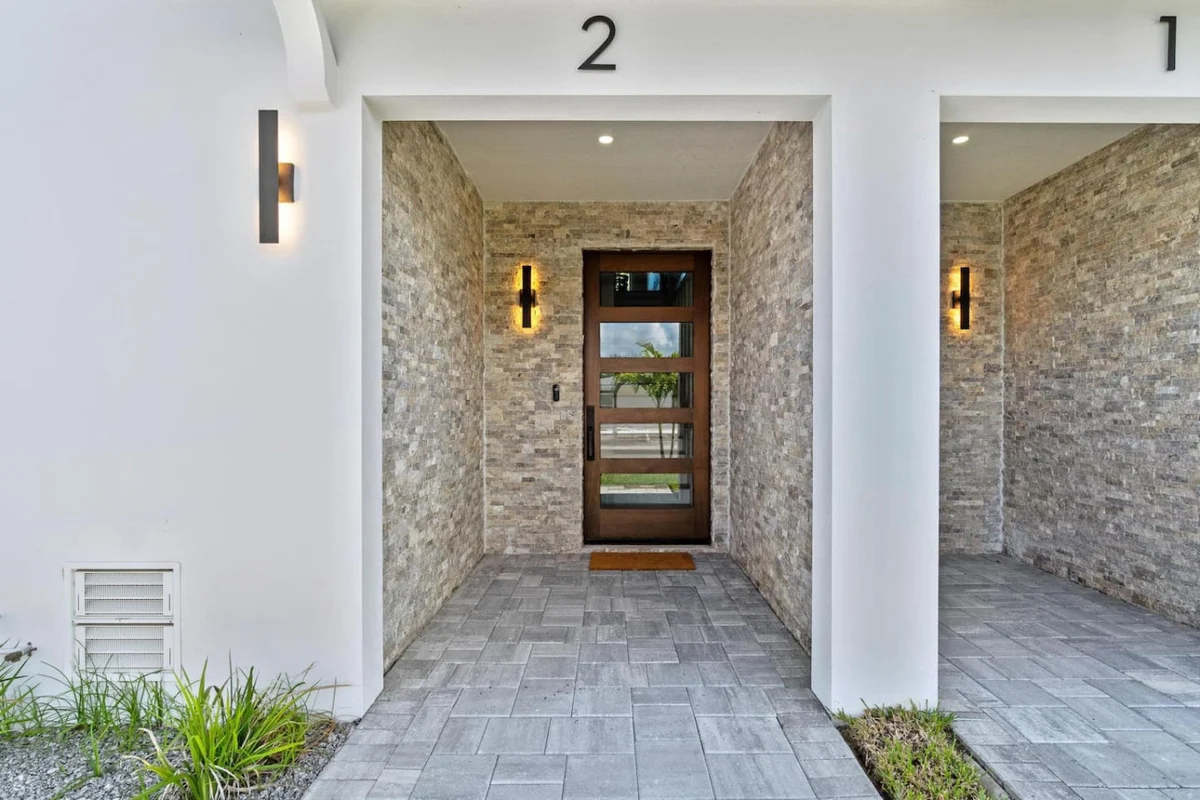 Home in Madeira Beach property photo 3