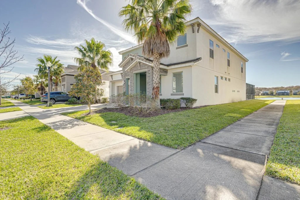Home in Kissimmee property photo 5