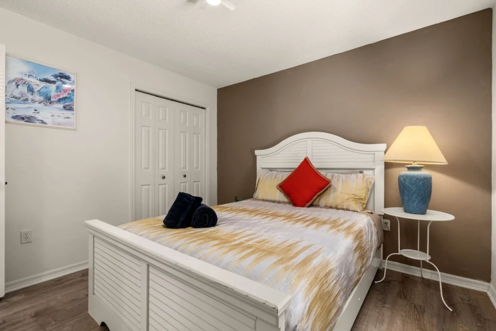 Modern Retreat, South Facing Pool & Game Room property photo 3
