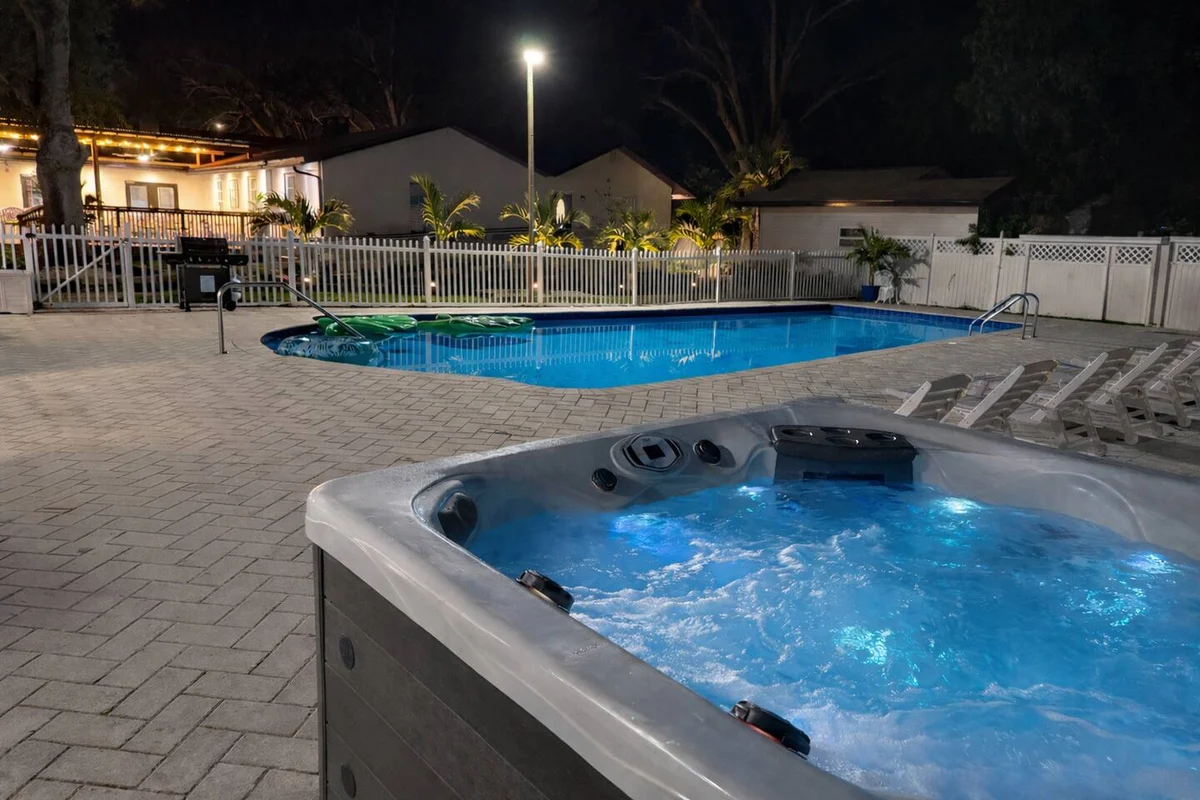 Home in Clearwater property photo 2